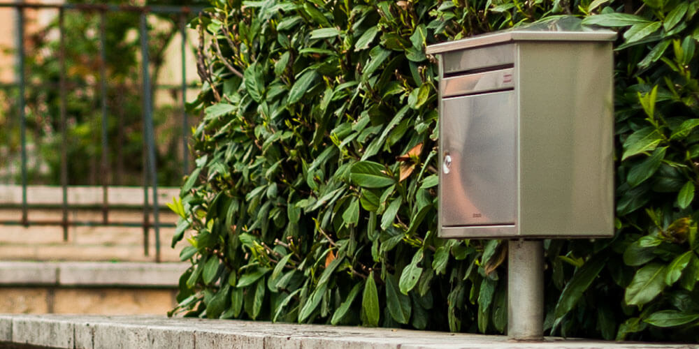 emplacement boîte aux lettres poste